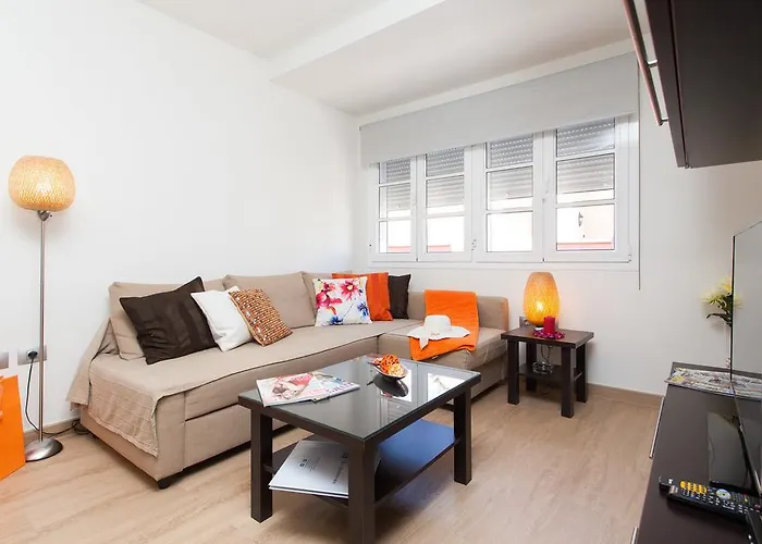 Urban By Vacanzy Collection *